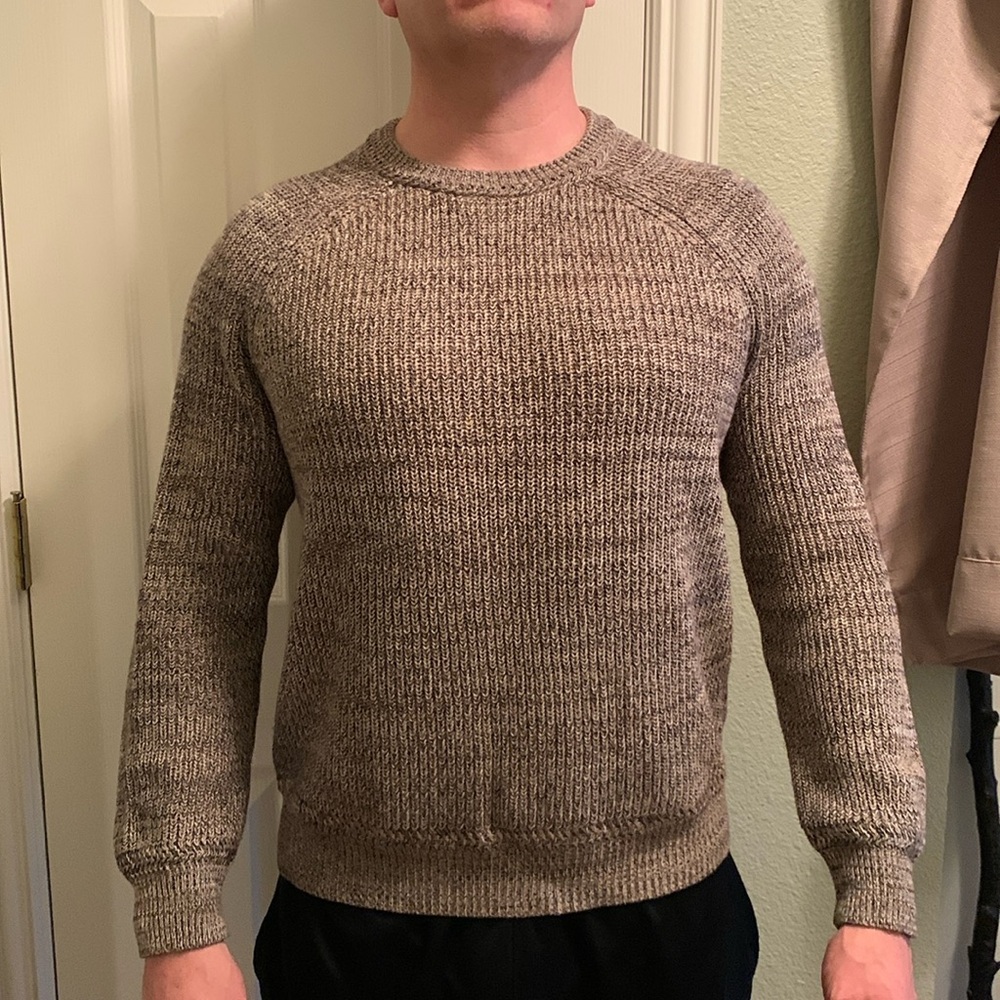 Men’s sweater